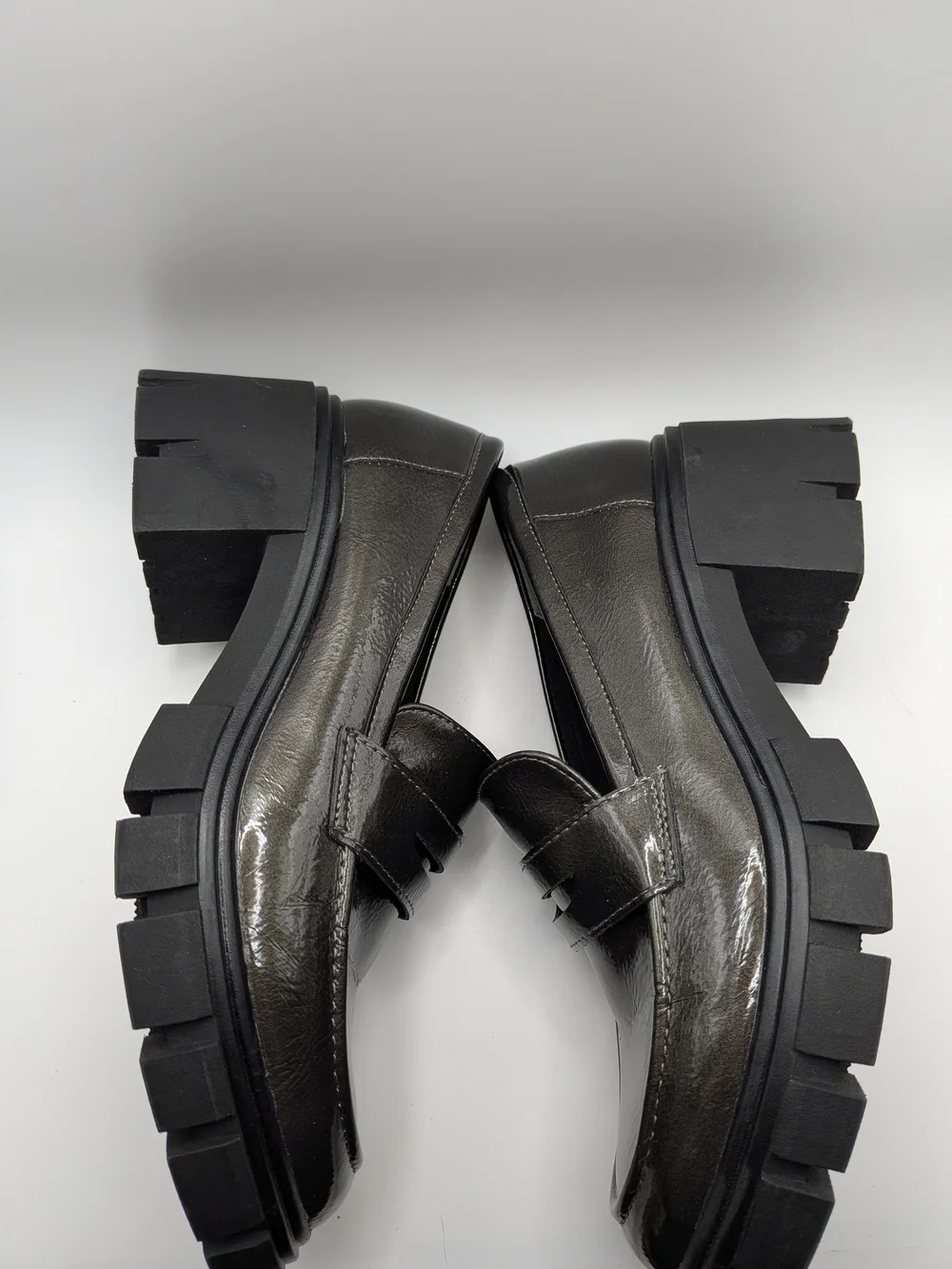 Chunky Patent‎ Leather Platform Loafers 6.5 Green Gray Sincerely Jules Dylan